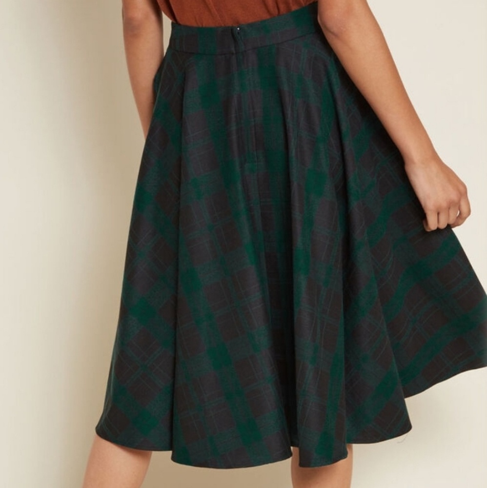 Collectif Modcloth EverLovely Intellect Midi skirt - Picture 2 of 3